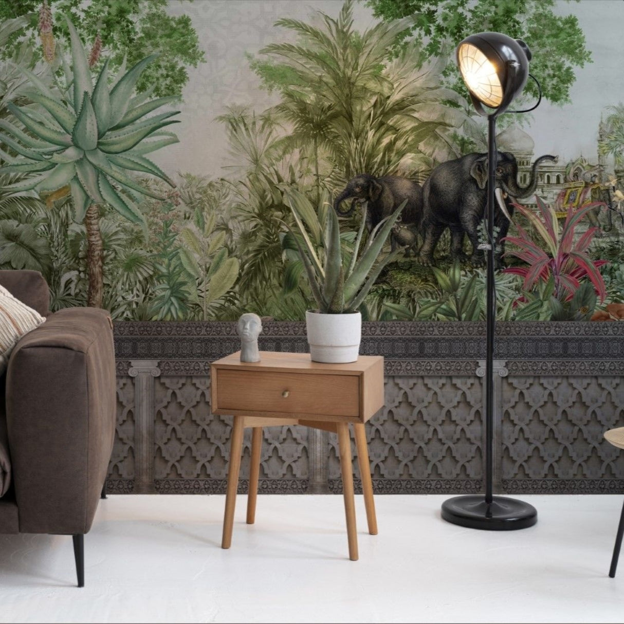 Exotic Jungle & Elephants Wallpaper – Botanical Heritage Mural for Elegant Interiors – Green Effect