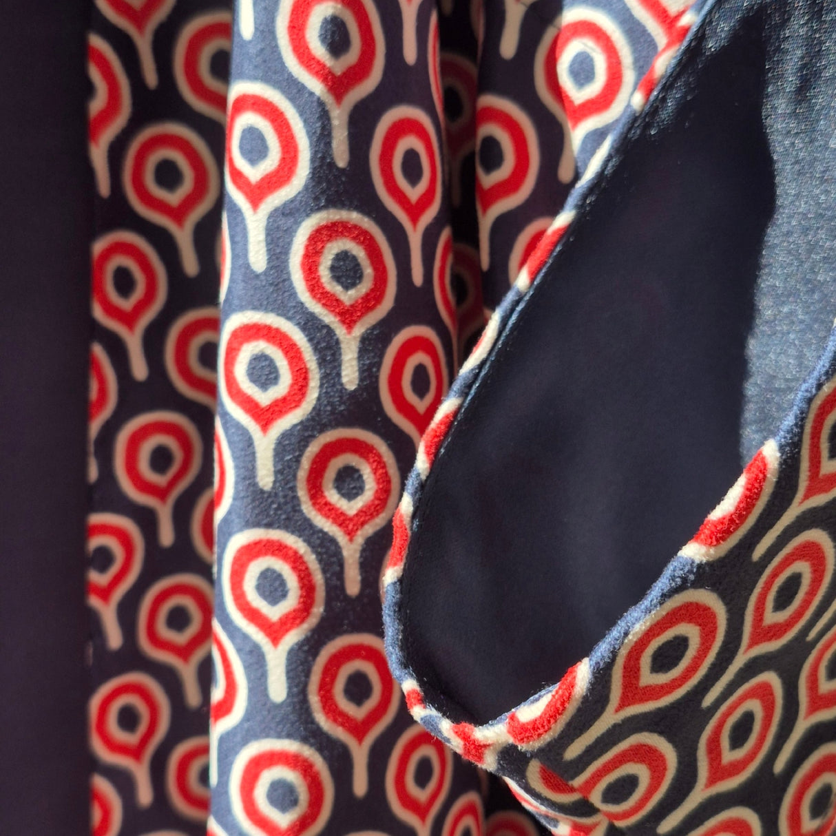 Omna Red Unisex Kimono – Geometric Patterned Suede Kimono with Midnight Satin Trim for Modern Timeless Elegance