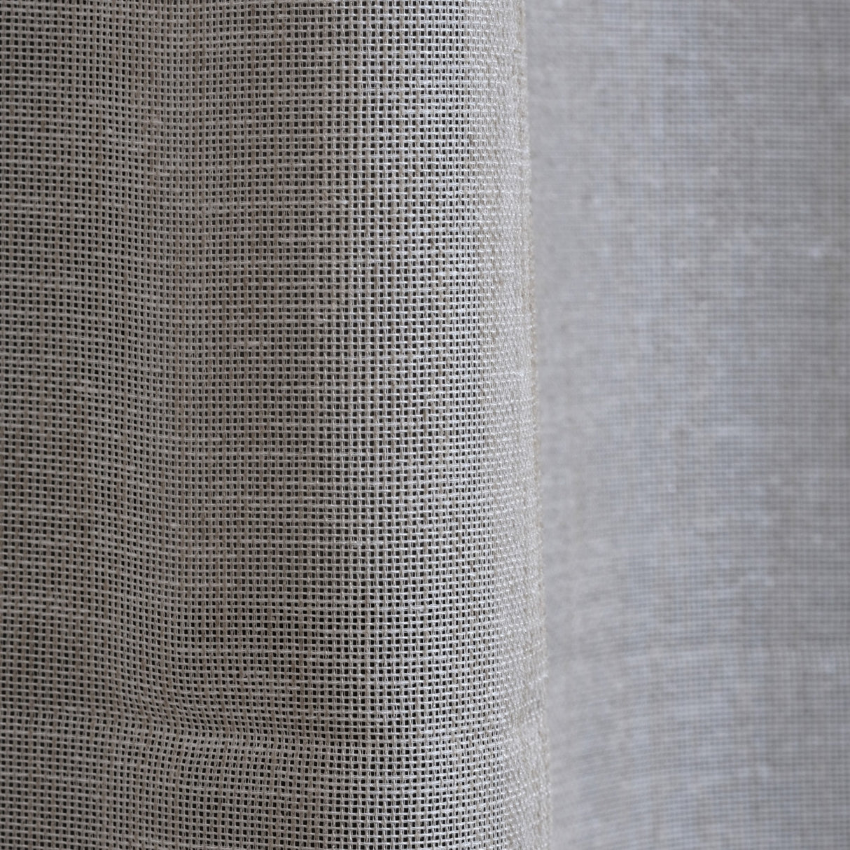 Legol - Blue Crest Sheer Linen-Look Polyester Curtain With Luxury Navy Border - For Sophisticated Interiors