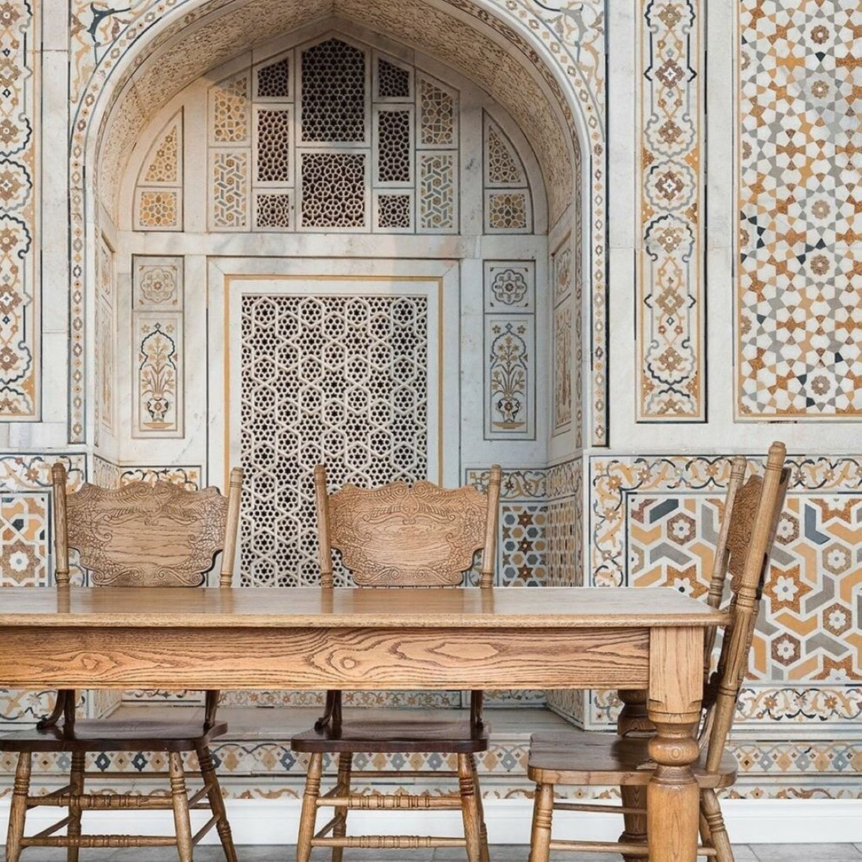 Historic Moroccan Mosaic Pattern Wallpaper – Vintage 3D-Effect Wall Décor for Timeless Interiors