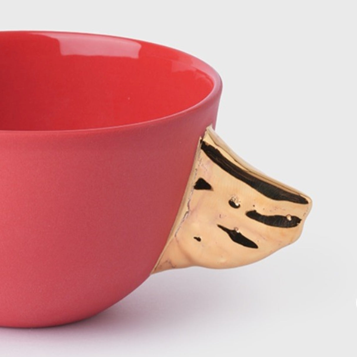 Volans Cup Red, 140 ml – Elegant Coffee Cup with 24K Gold Details for Stylish Homes