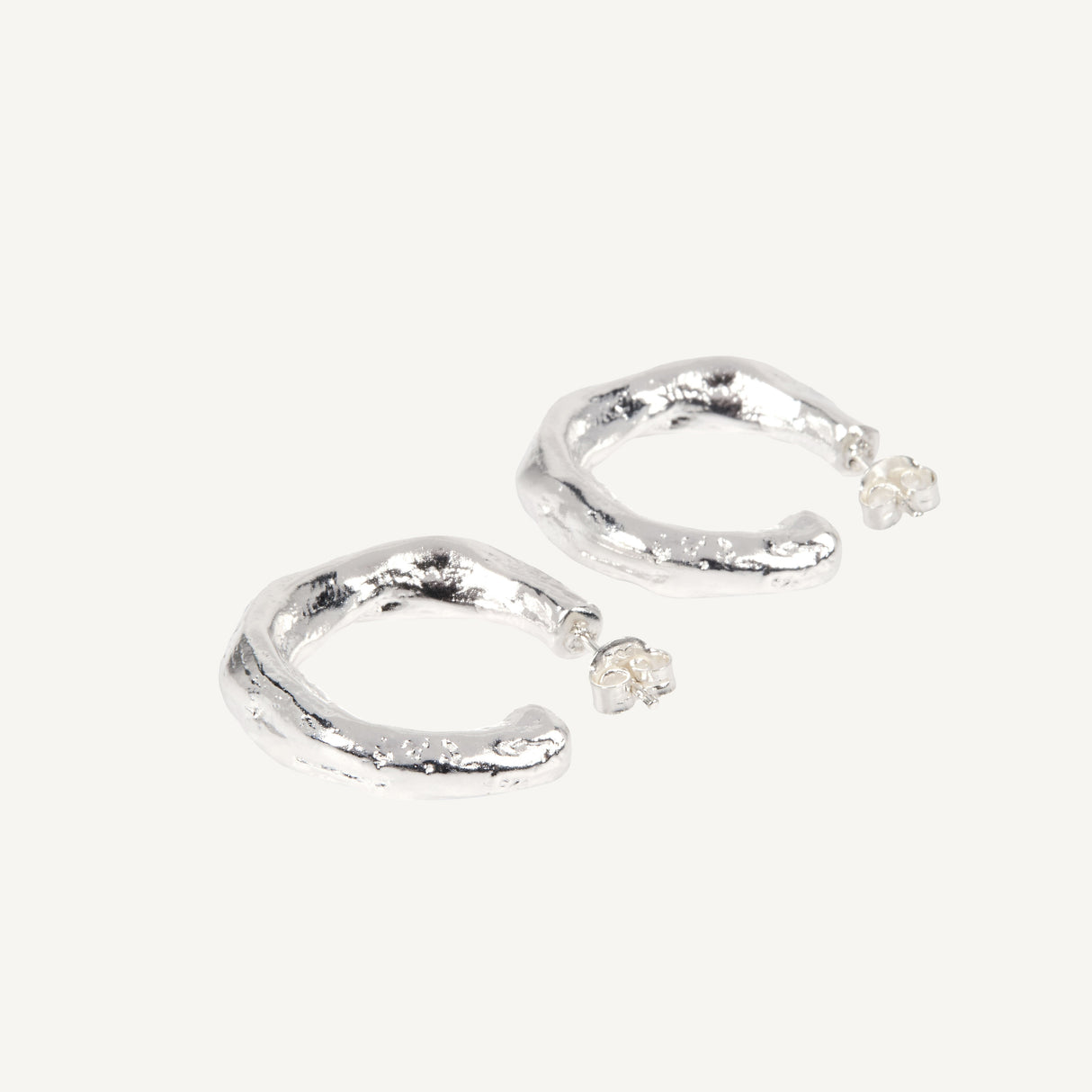Pendiente de plata artesanal Luna: diseño orgánico abstracto en plata de ley 925