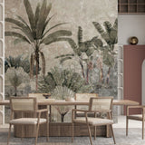 Papel pintado de palmeras tropicales suaves: mural botánico artístico con textura desgastada para interiores elegantes
