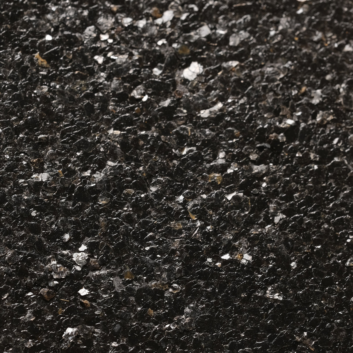 MDS007-PMC5004 - Luxury Mica Flake Glittering Black Wallpaper - Natural Elegance for Walls