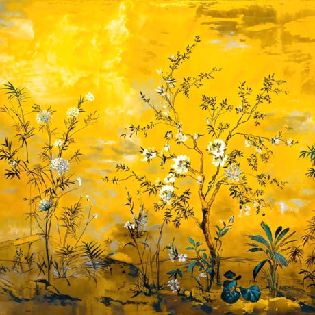 Mural chinoiserie con flores iluminadas por el sol: arte floral pintado a mano para interiores refinados