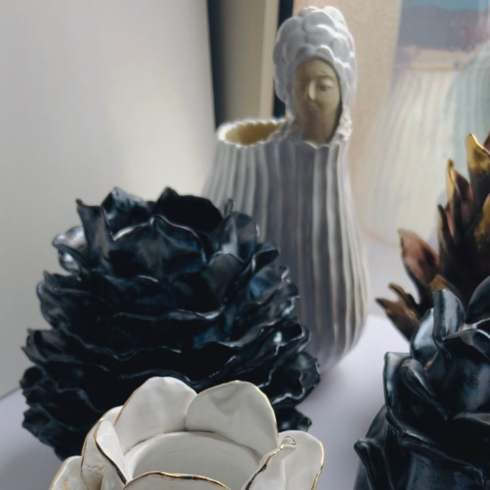 Shishka 08 - Handmade Ceramic Bowl / Vase - Contemporary Artistic Design
