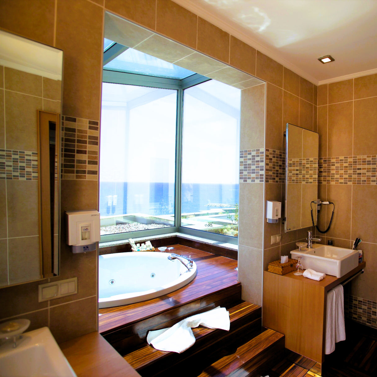 Hotel Guest Room Fit-Out Works - Warm & Refined Hospitality Space