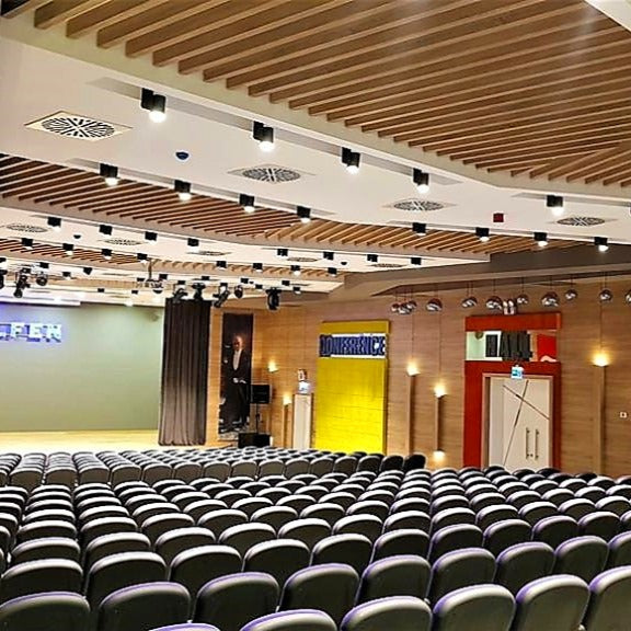 Middle School Interior Design and Fit-Out Works - Contemporary Educational Spaces