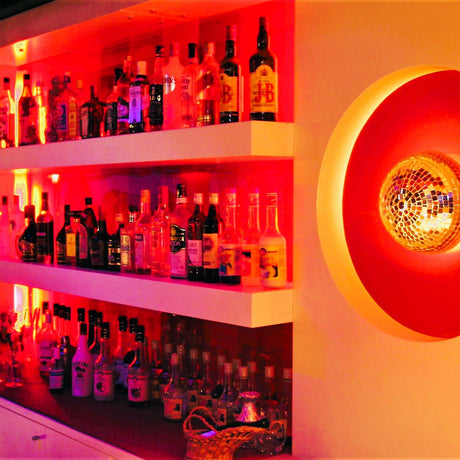 Truva Bar Tasarım ve Dekorasyon İşleri, Antalya, Türkiye - Çağdaş ve Canlı Gece Kulübü / Bar Tasarımı