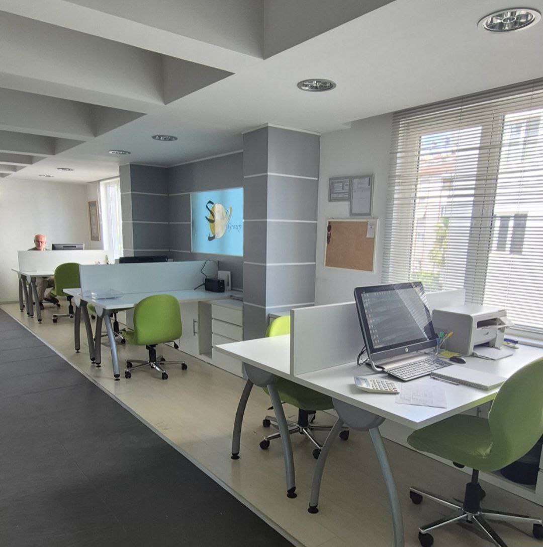 Open Office Interior Design and Fit-Out Works - Contemporary Workspace with Modern Finishes