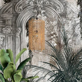 Antique Garden Arches Wallpaper – Botanical Mural with Watercolor Effect for Sophisticated Interiors