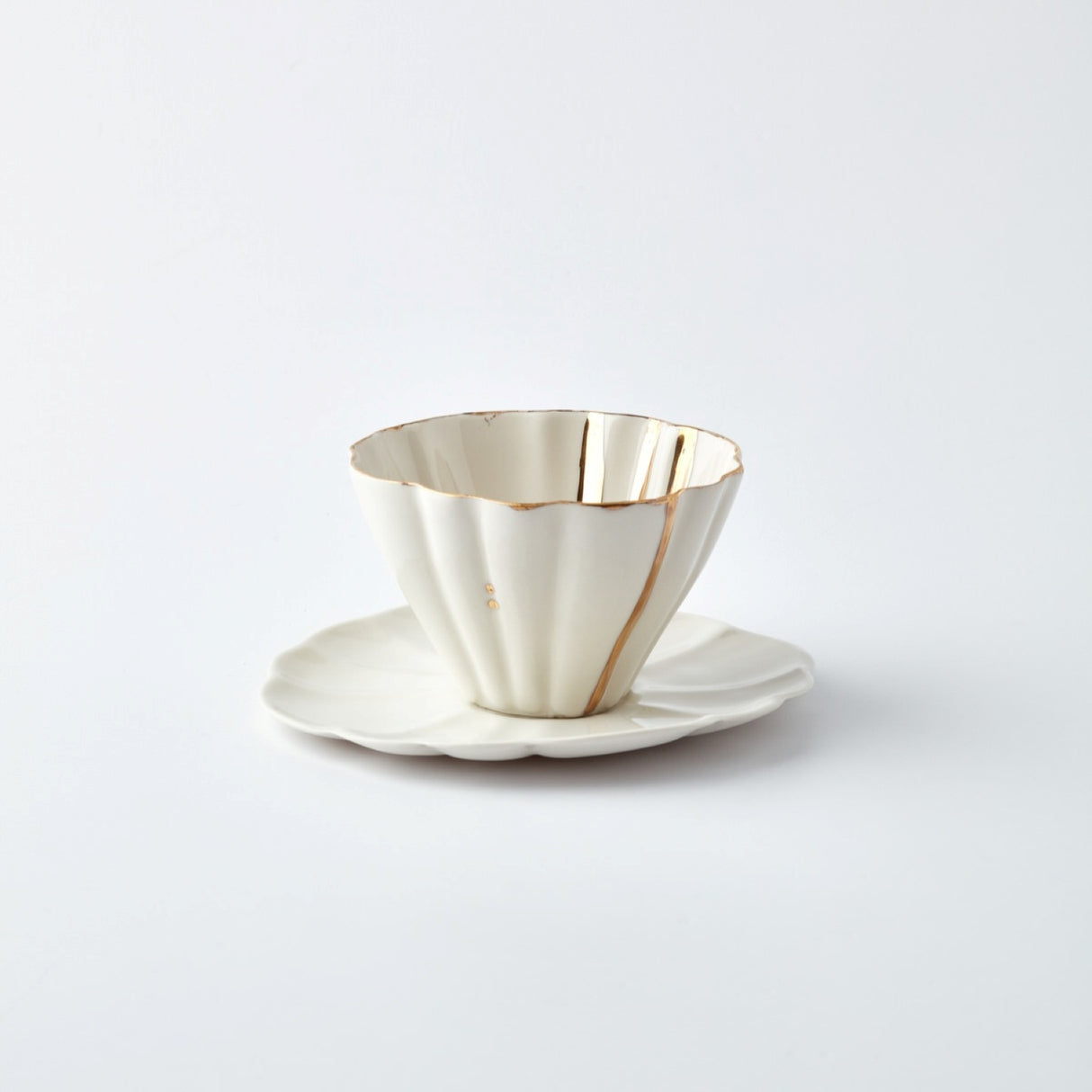 Aurora Cup, 170ml – Handcrafted Limoges Porcelain Coffee Cup with 24K Gold Details for Elegant and Dreamlike Interiors