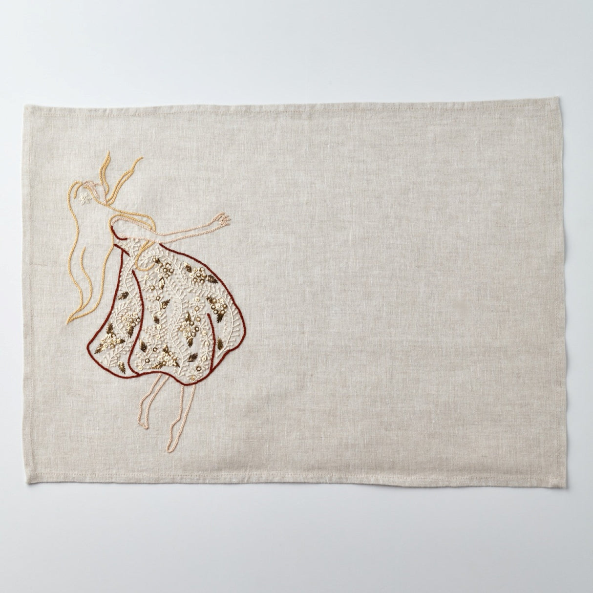 Sufi Beige Hand Embroidered Linen Placemat Set Of Two – Elegant Home Décor Accent for Stylish Interiors