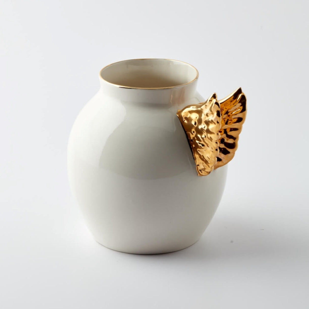 Bird Porcelain Vase - Elegant Home Décor  With 24 K Gold Details for Stylish Tables