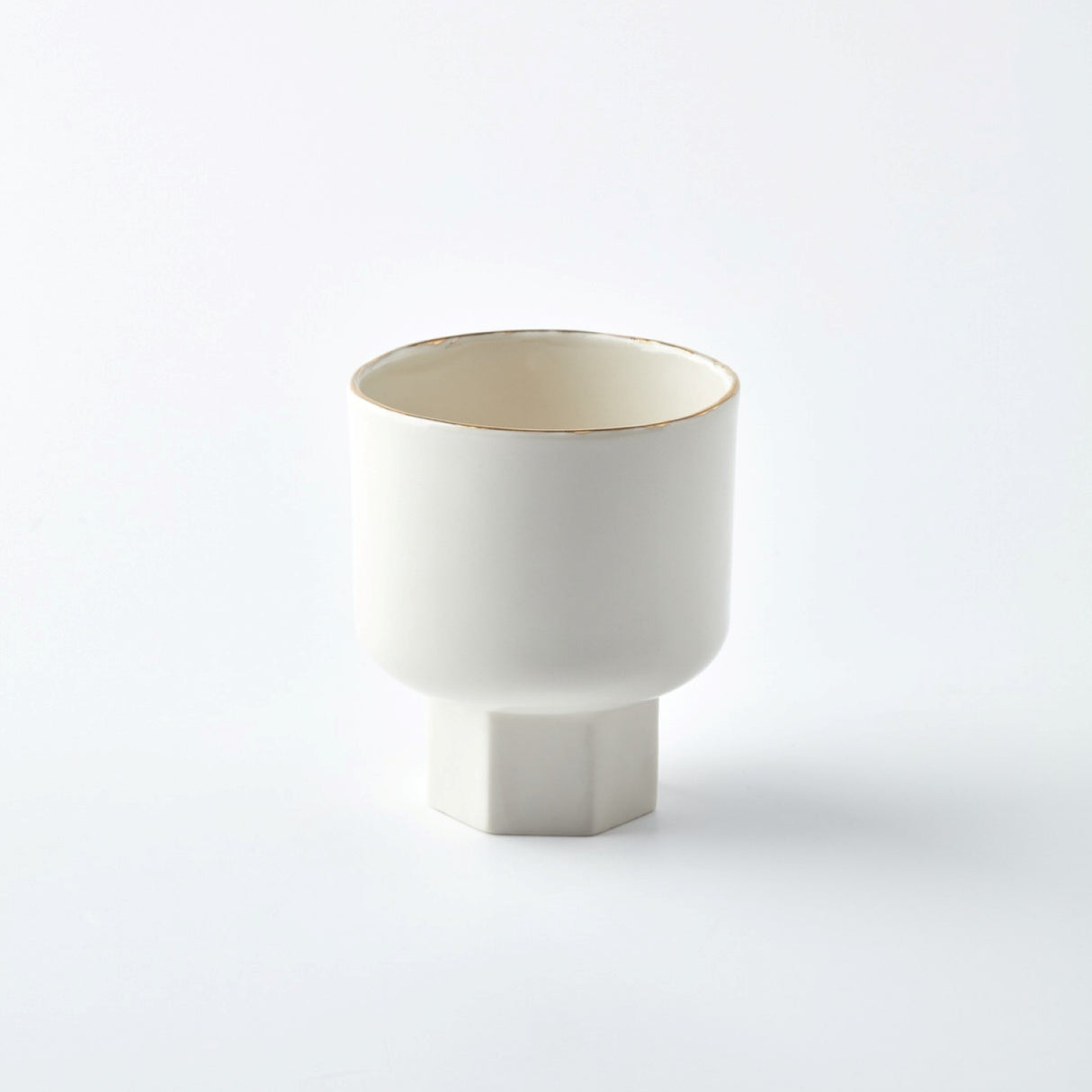 Petra Cup, 220ml – Handcrafted Limoges Porcelain Coffee Cup with 24K Gold Details for Elegant and Artistic Interiors