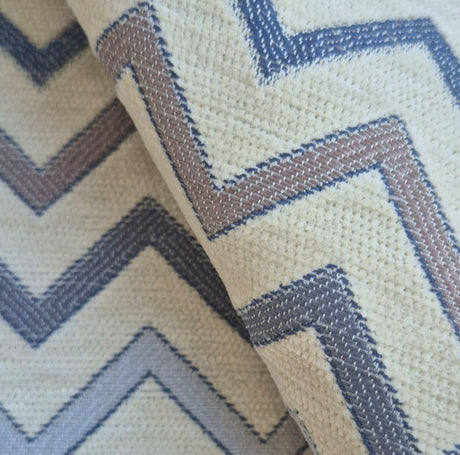 Ziggy C03 Mat Çift Tonlu Şevron Şönil Kumaş – %100 Polyester Döşemelik ve Perde Malzemesi, Türkiye'de Üretilmiştir
