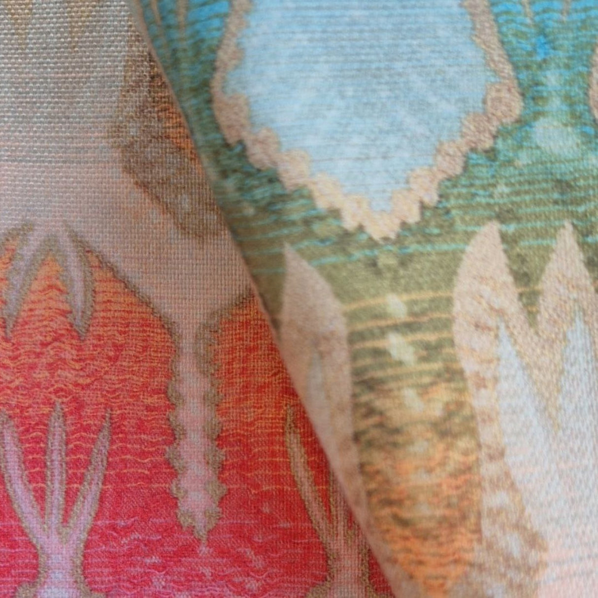 Ziggy P17 Çok Renkli Geometrik Desenli Baskılı Kumaş – %100 Polyester Döşemelik Kumaş, Türkiye'de Üretilmiştir