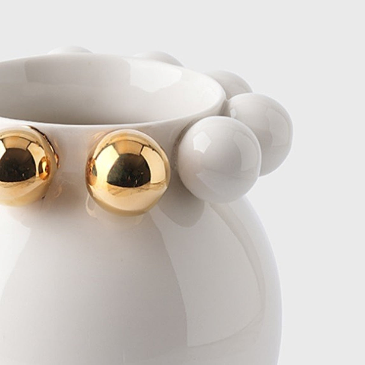 Jarrón Cosmos Gold Blanco - Vajilla elegante con detalles en oro de 24 quilates para mesas con estilo